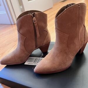 NIB! Vince Camuto Booties